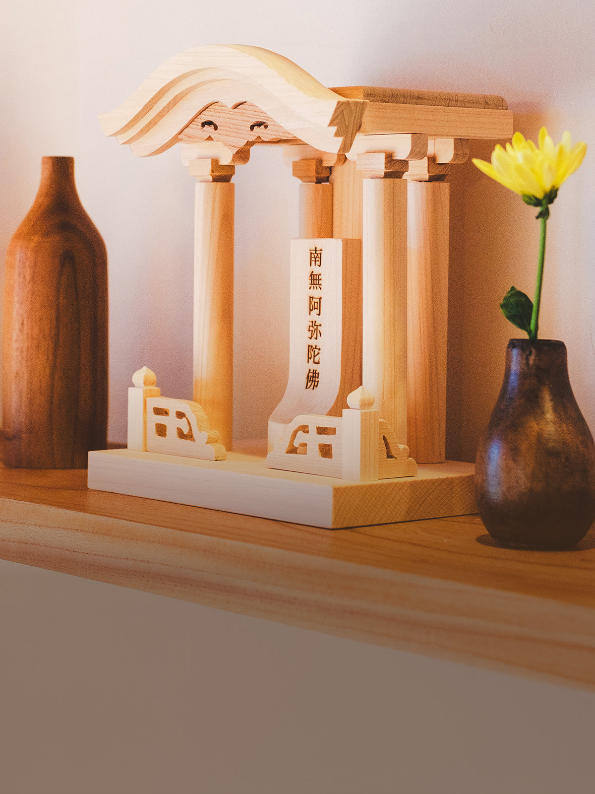 てのひら仏壇の外観